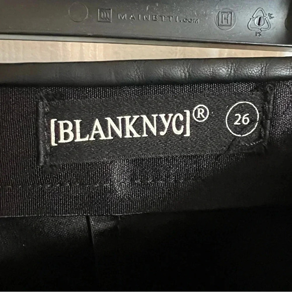Blank NYC Faux Leather Pull On Black Leggings Size 26 - Picture 7 of 9